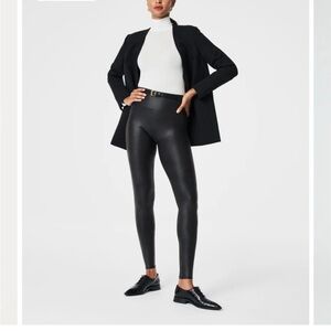 Spanx leggings size XL-Worn once.